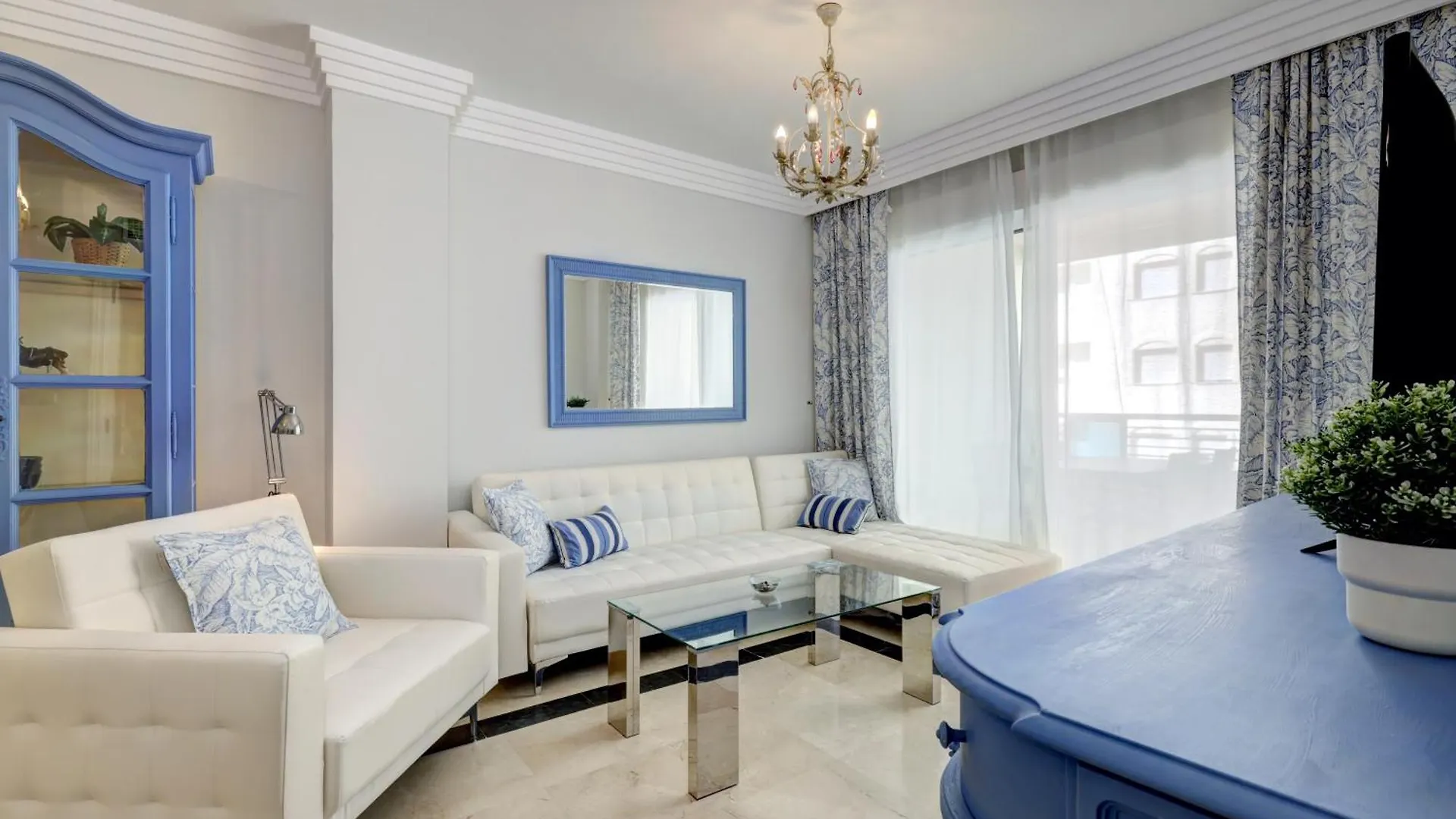 Banana Beach Primera Linea De Playa Μαρμπέλλα